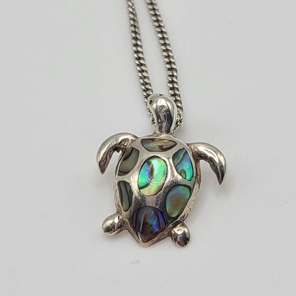 .925 Silver Sea Turtle Pendant Necklace with Abalone Inlay - Picture 1 of 7